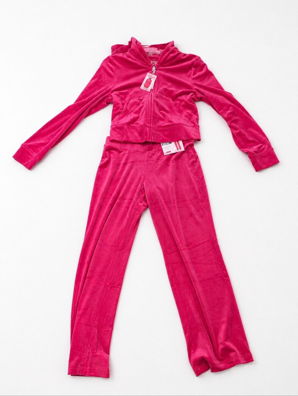 Juicy Couture OG Pink Velour Track Suit *Top & Bottom Included* Y2K Vibes - NWT - Picture 2 of 10